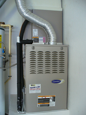 Carrier - Central Air Conditioning Unit